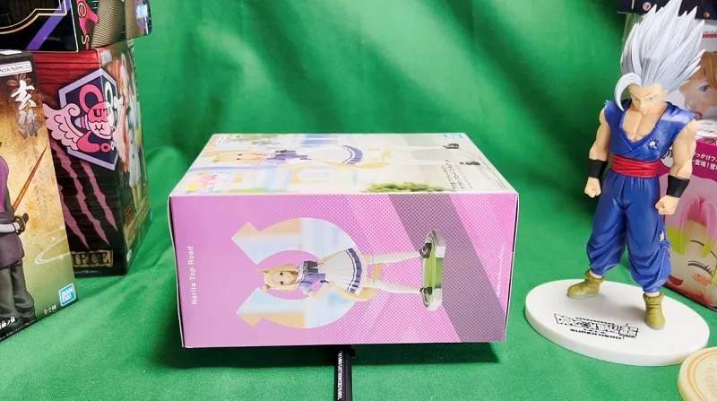ウマ娘 プリティーダービー ナリタトップロード フィギュアのプライズフィギュア外箱重心位置（横）画像