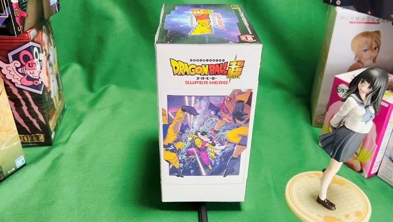 ドラゴンボール超 スーパーヒーロー DXF-孫悟飯(ビースト)-のプライズフィギュア外箱重心位置（縦）画像